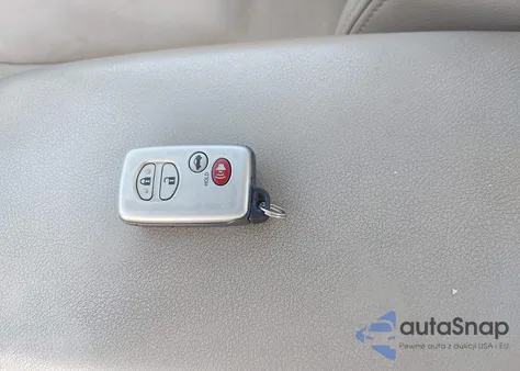 2008 Toyota Camry Hybrid Hybrid из США, поврежденный, VIN 4T1BB46K68U043230